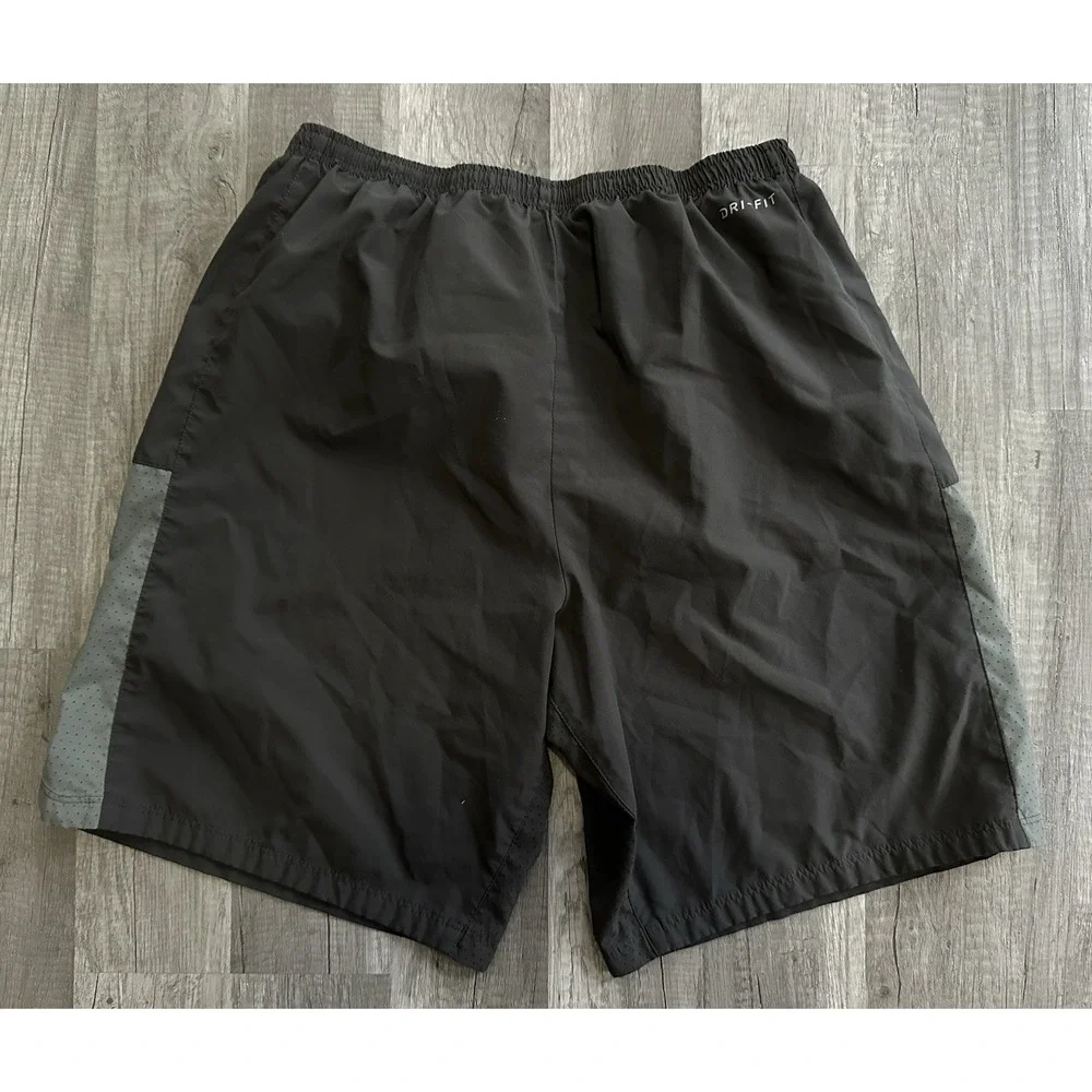 Nike Dri-FIT Large Dark Gray Athletic Running Shorts Lined Swoosh Drawstring